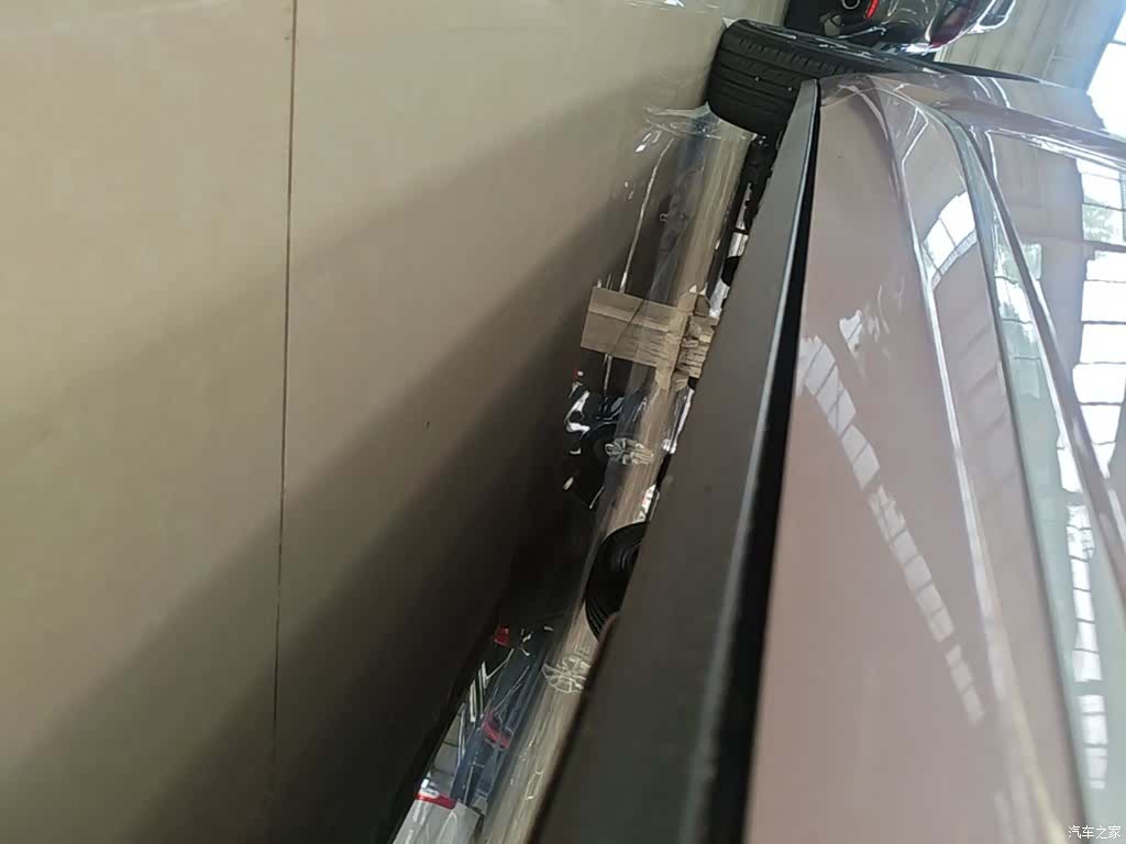 BYD Dolphin, 2022 21