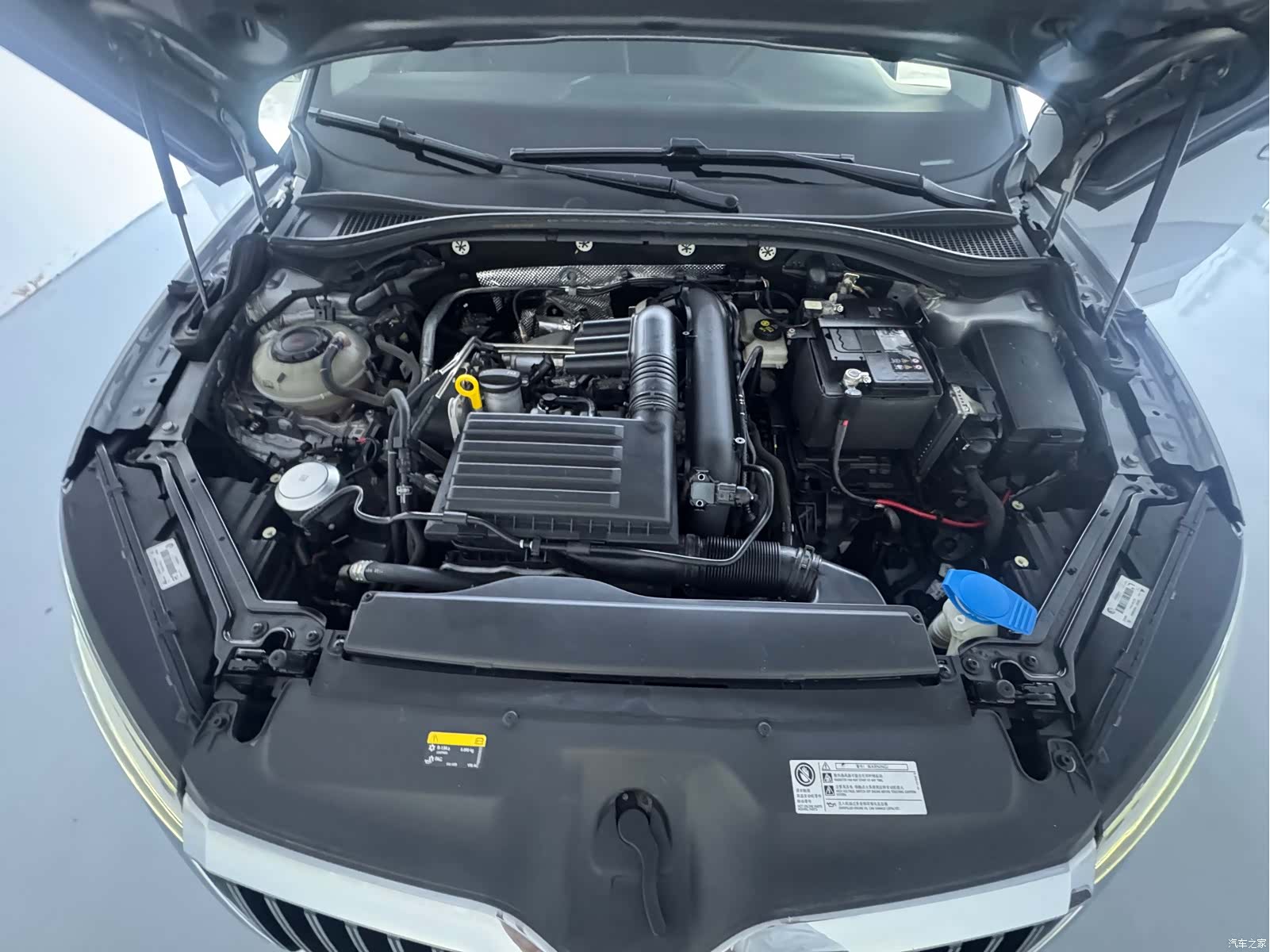 Skoda Superb, 2023 8