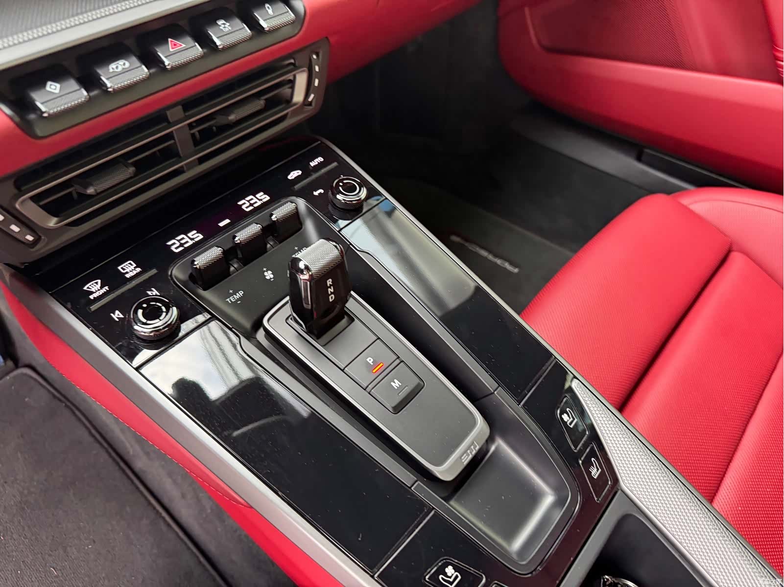 Porsche 911, 2022 13