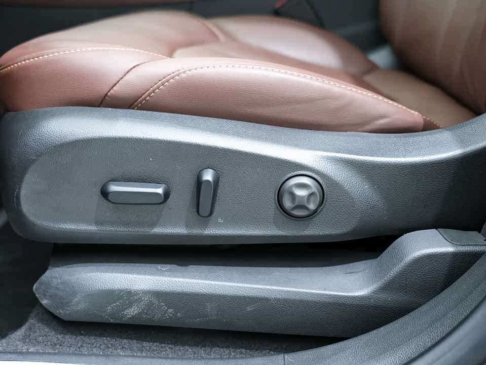 Buick Angkewei Plus Buick Angkewei Plus