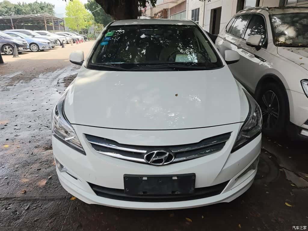 Hyundai GLS, 2016 3