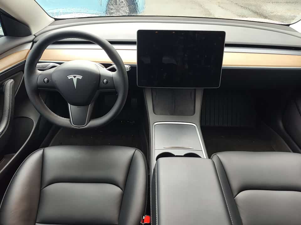 Tesla Model 3 Tesla Model 3