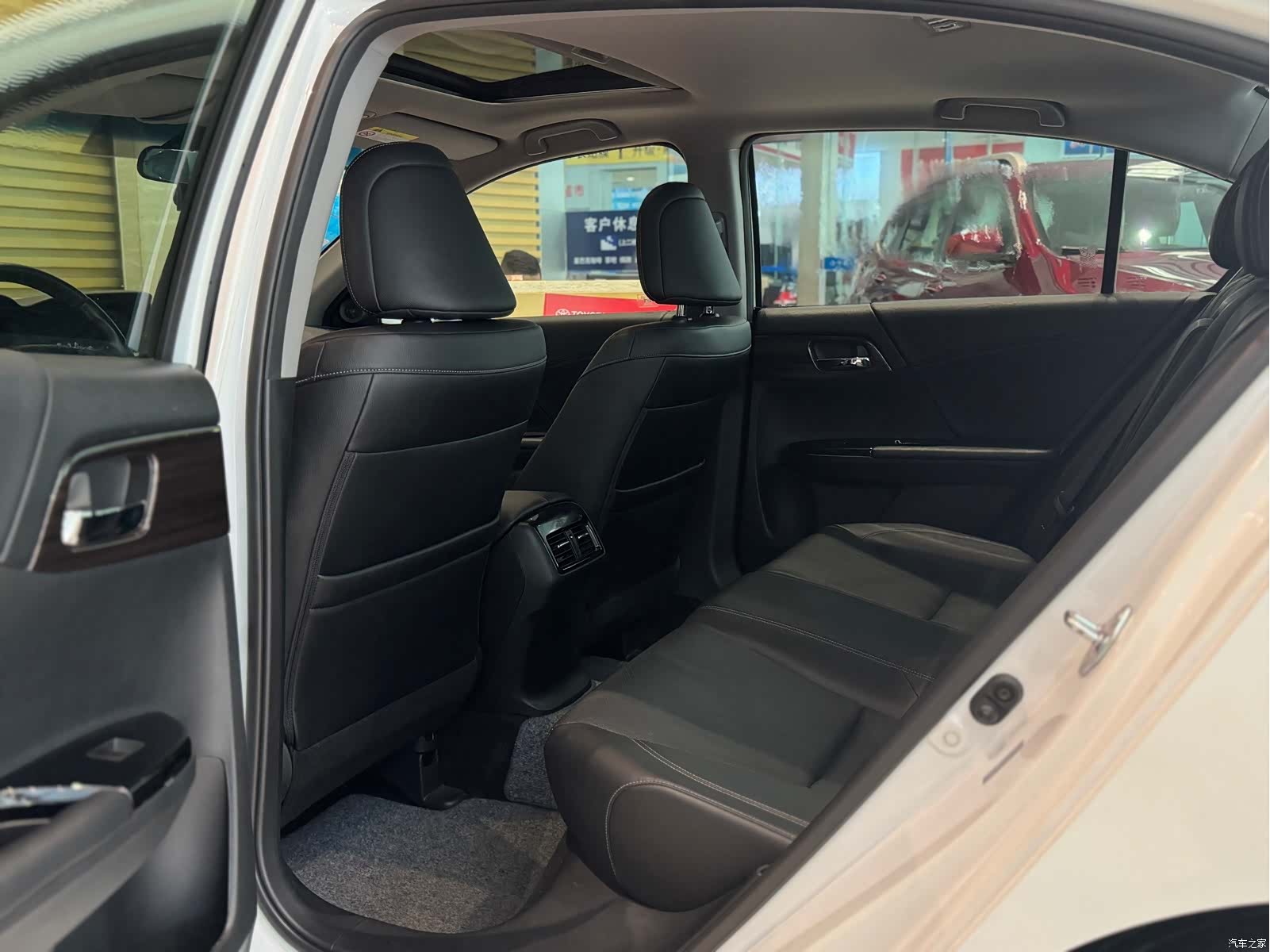 Honda Accord, 2017 10