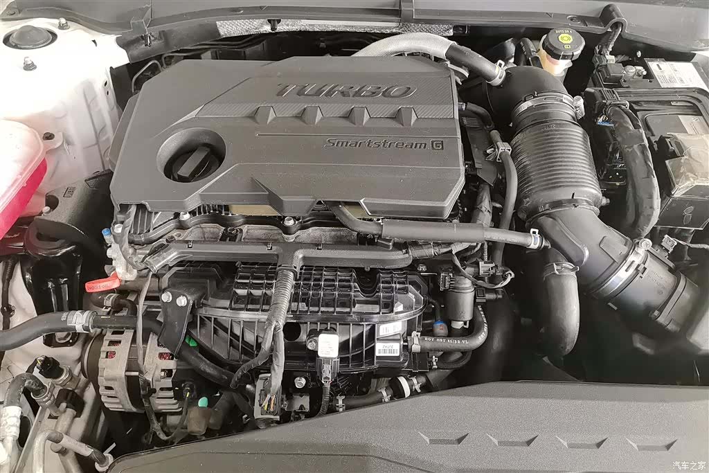 Kia K5, 2023 10