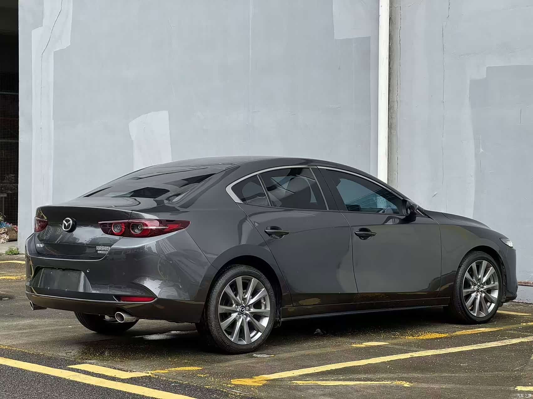 Mazda Mazda3, 2022 6
