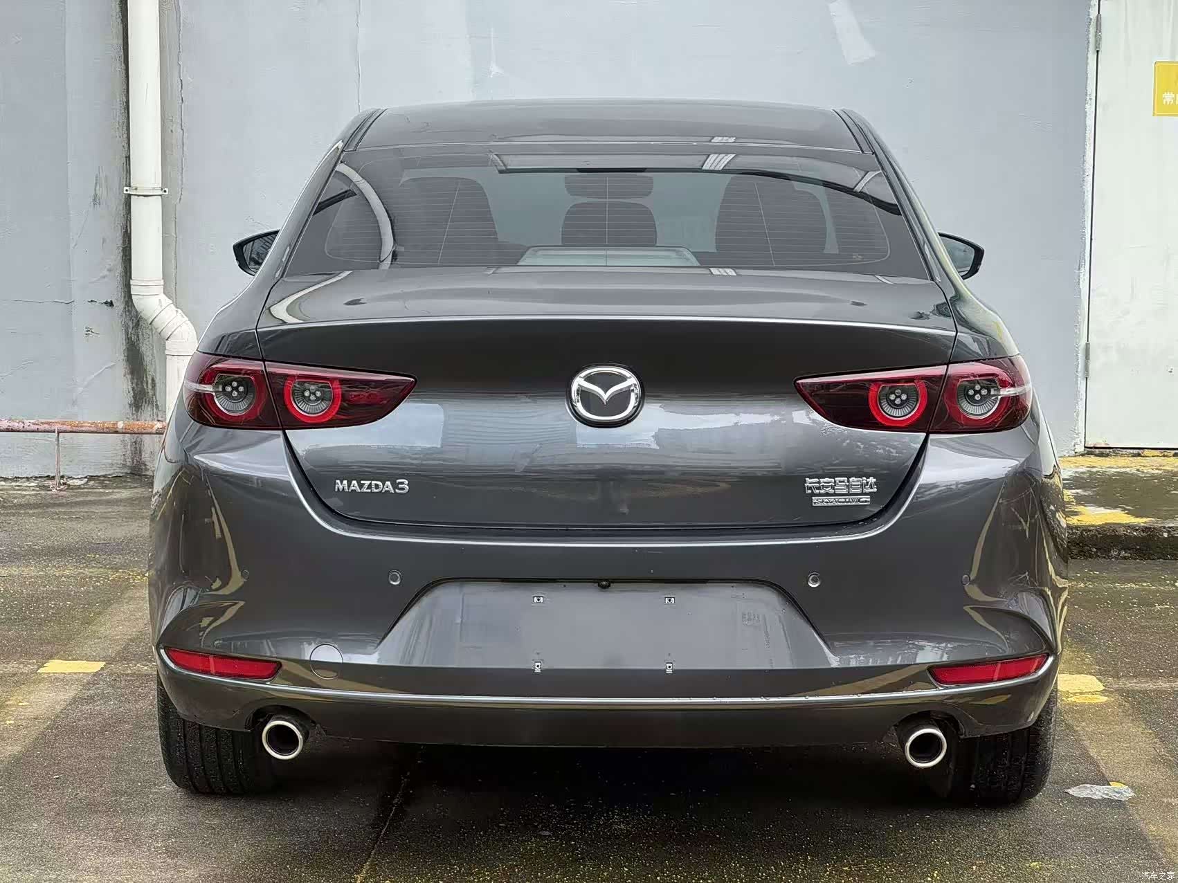 Mazda Mazda3, 2022 все фото