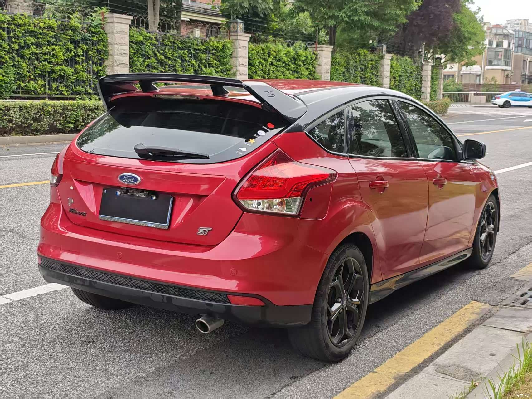 Ford Focus, 2013 6
