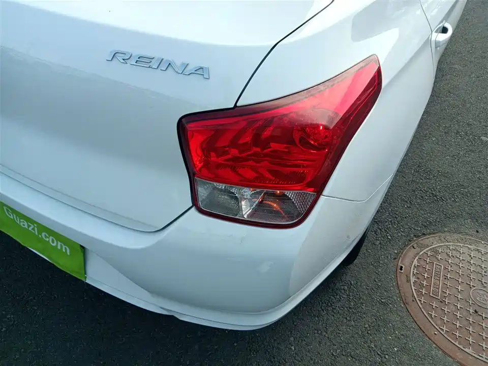 Hyundai Rena