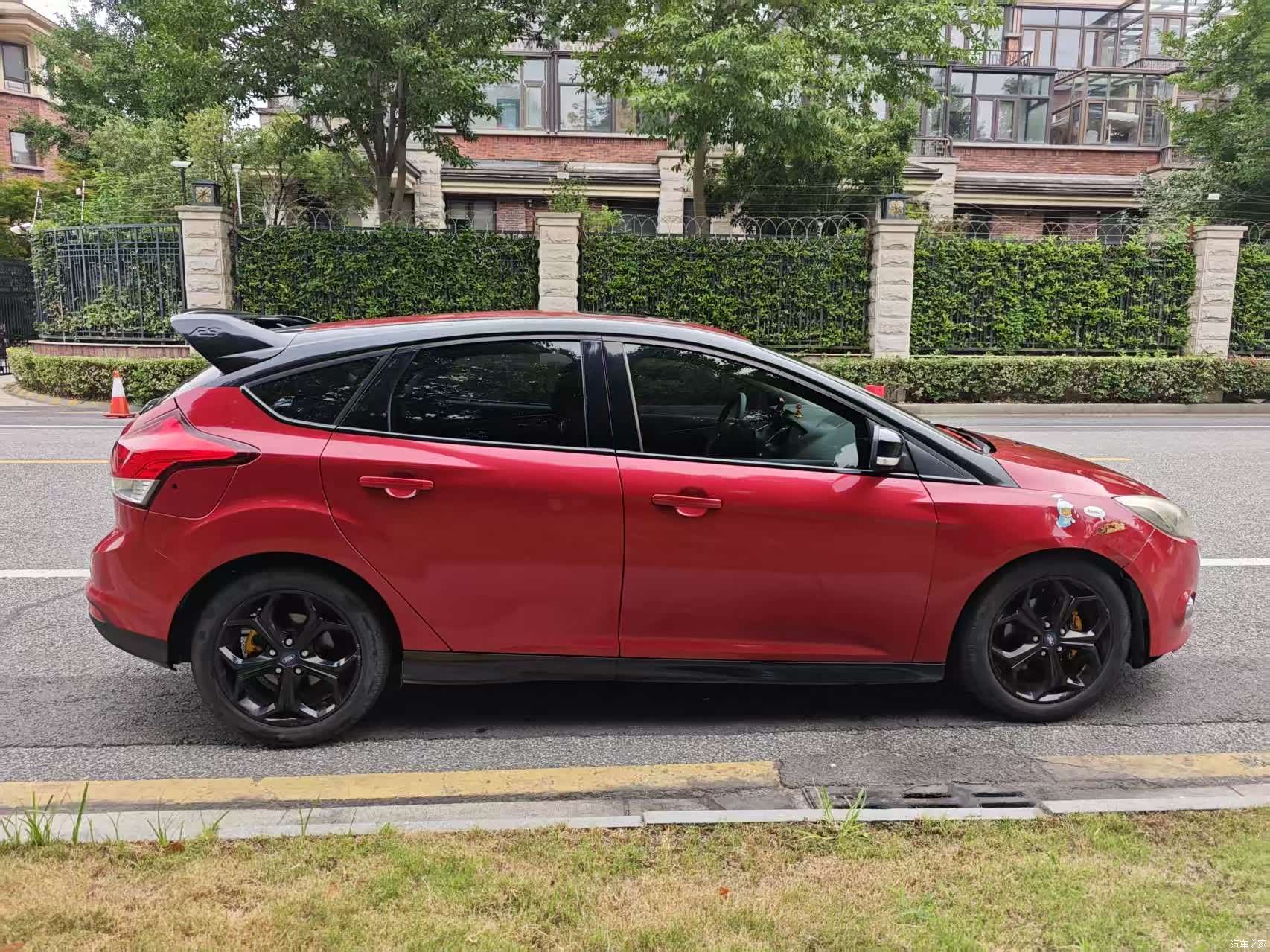 Ford Focus, 2013 7