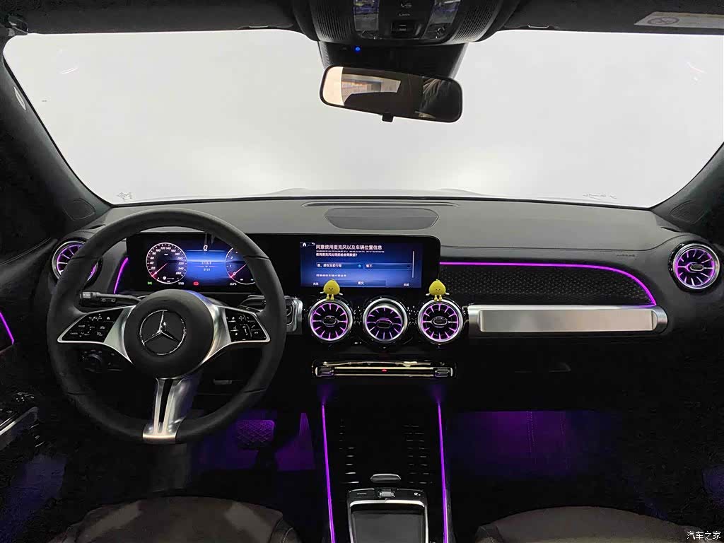 Mercedes-Benz GLB, 2024 12