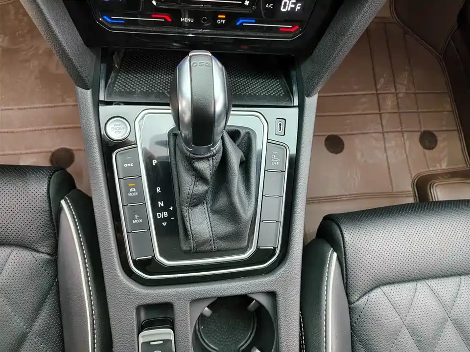 Volkswagen Magotan GTE