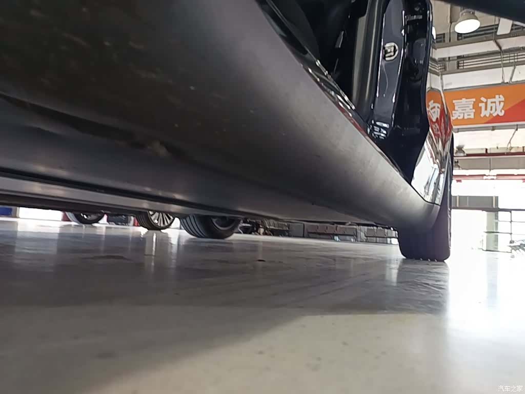 Tesla Model Y, 2024 22