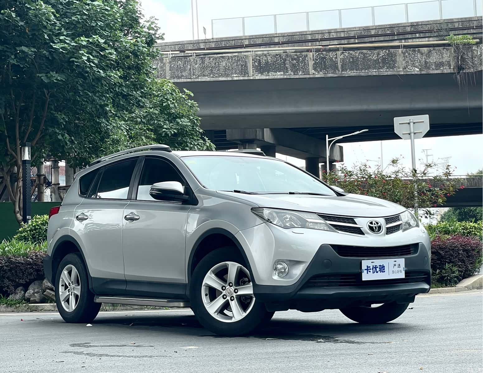 Toyota RAV4, 2014 6