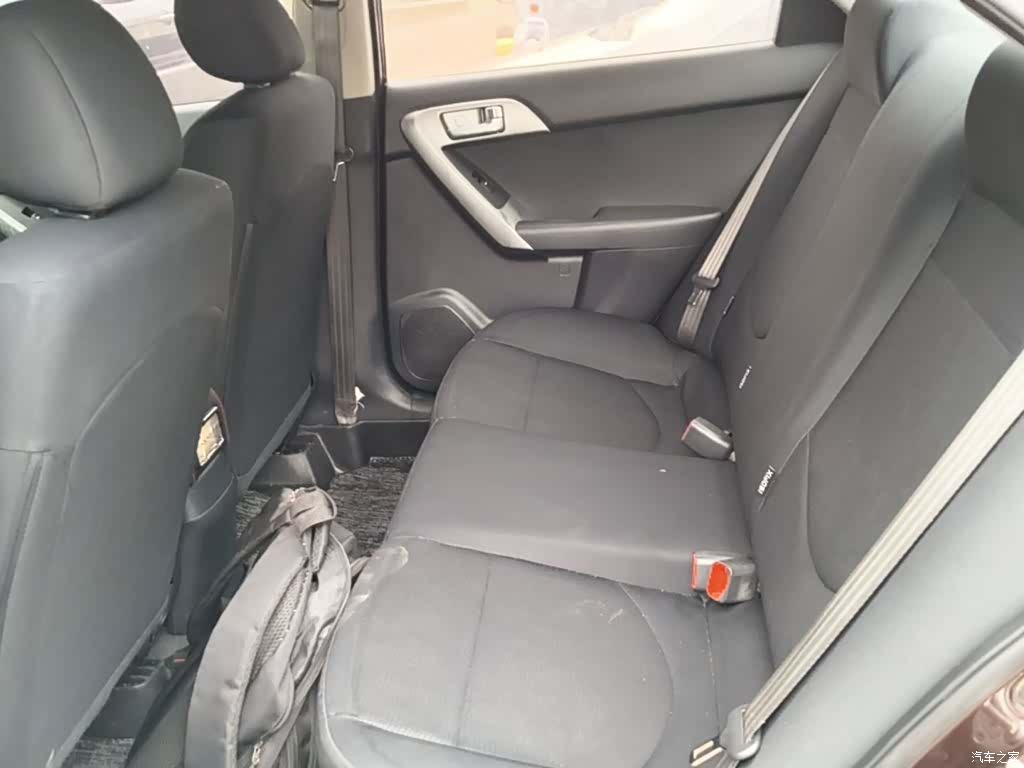 Kia GL, 2014 17