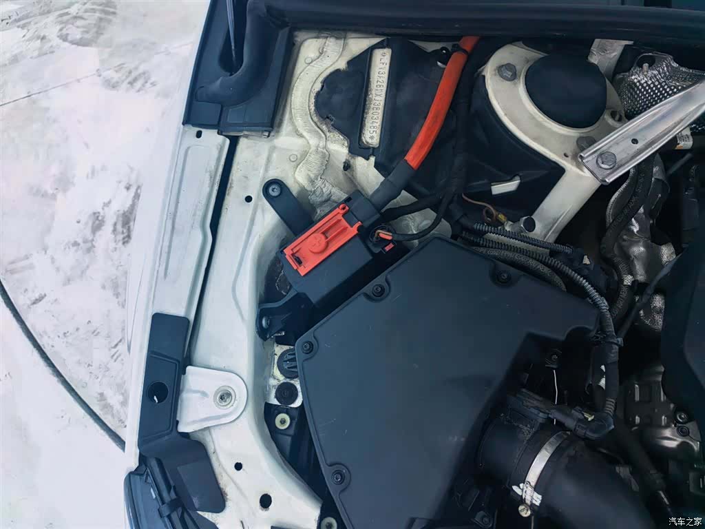 Audi A4L, 2019 16