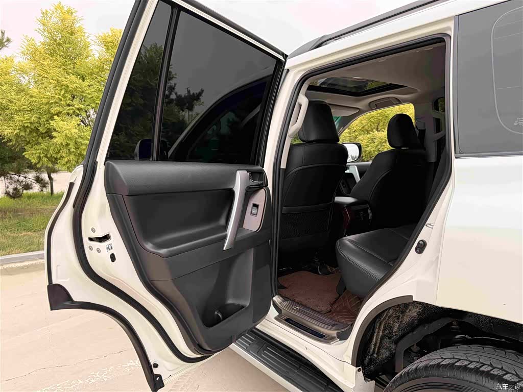 Toyota Prado, 2016 11