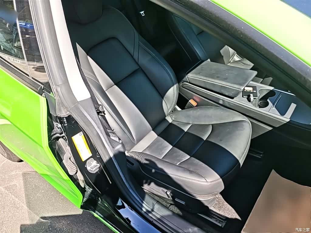Tesla Model 3, 2021 25