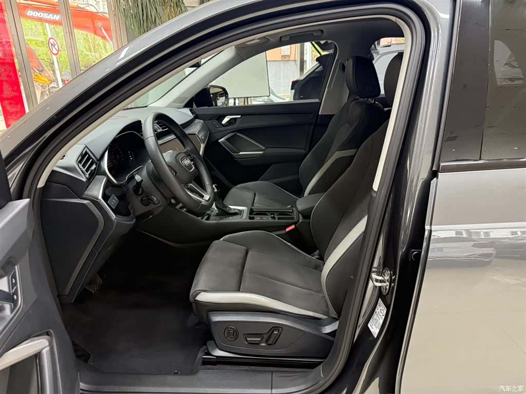 Audi Q3, 2022 16