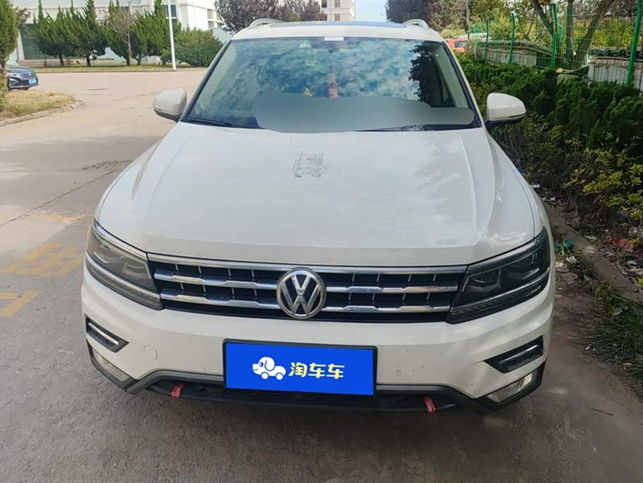 Volkswagen Tiguan L