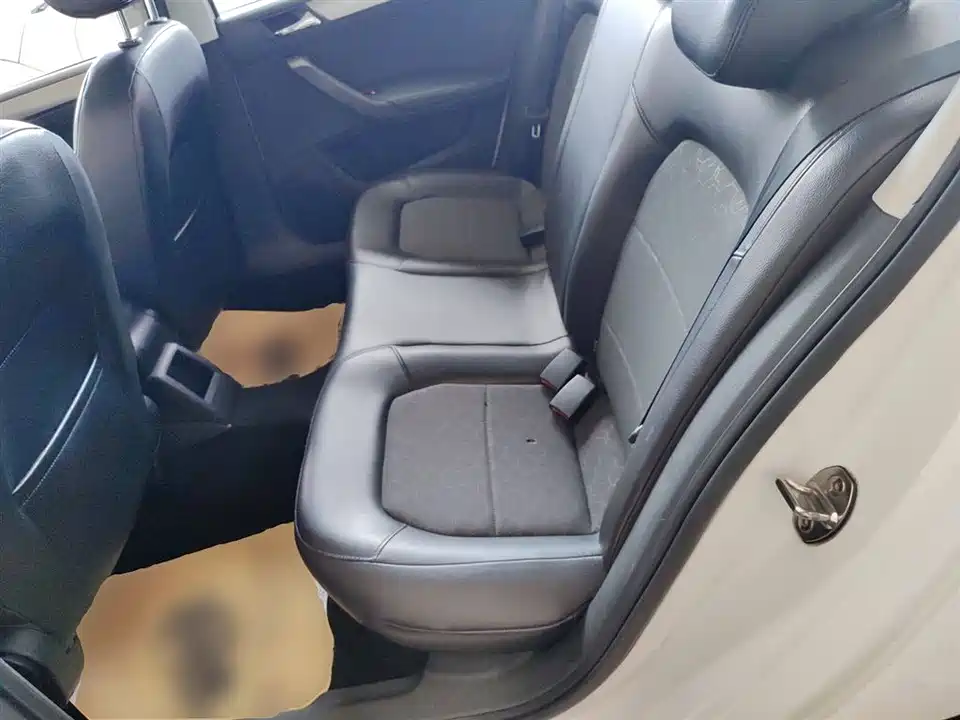Volkswagen Santana