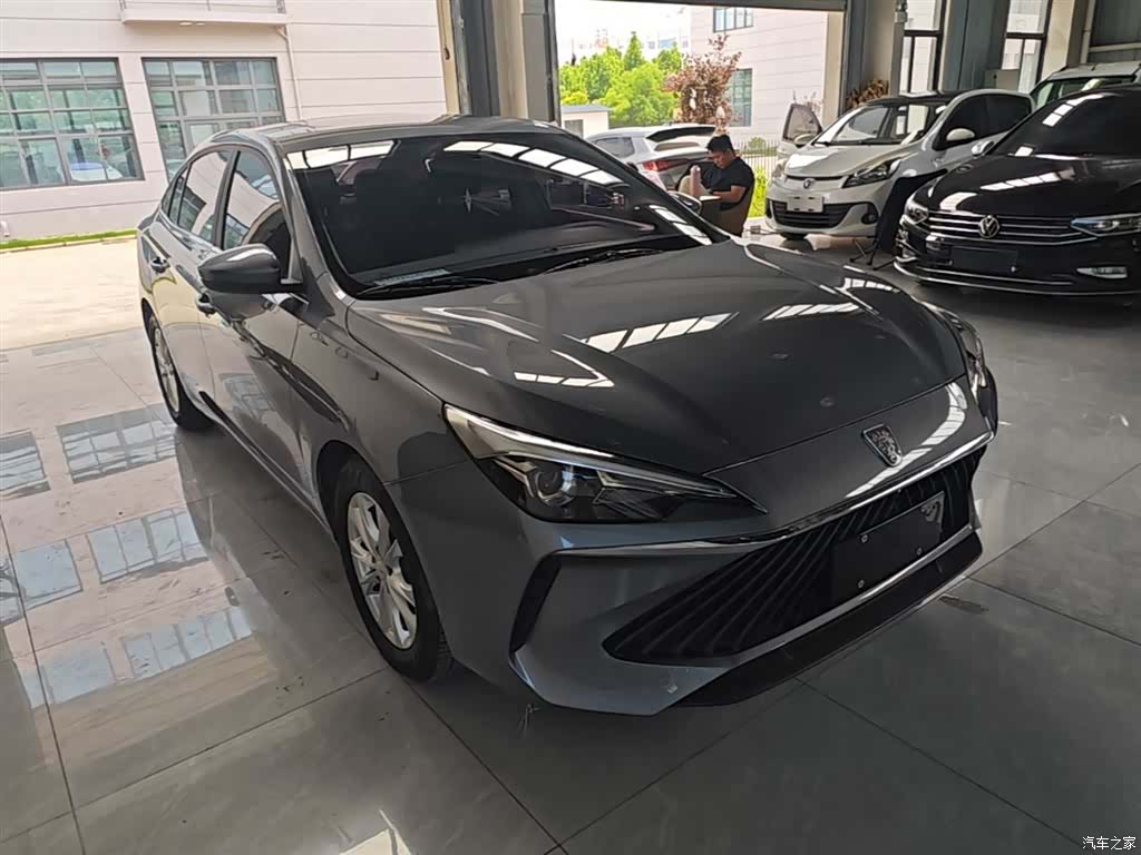 Roewe i5, 2025 4