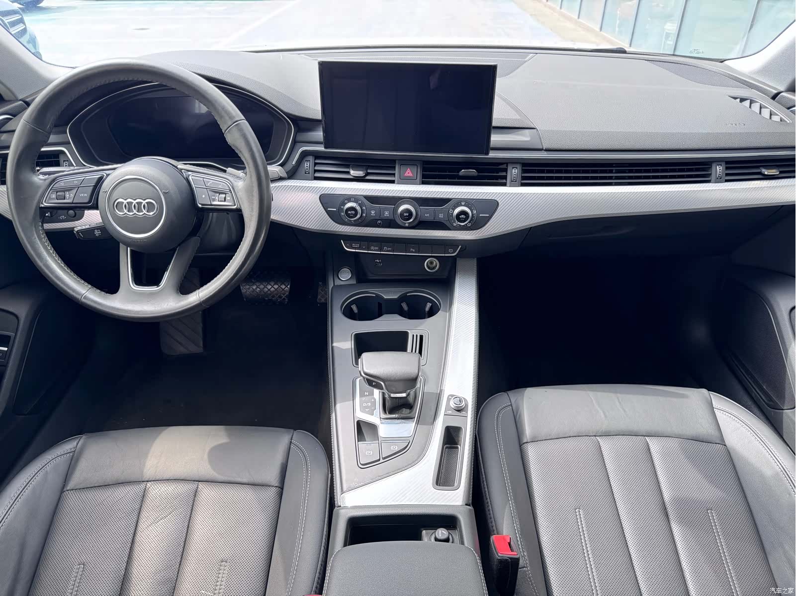 Audi A4L, 2021 8