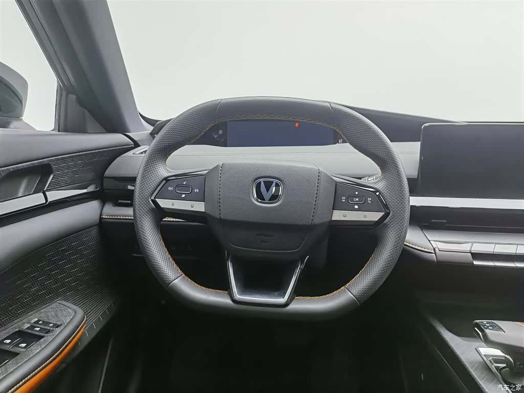 Changan UNI-V, 2023 11