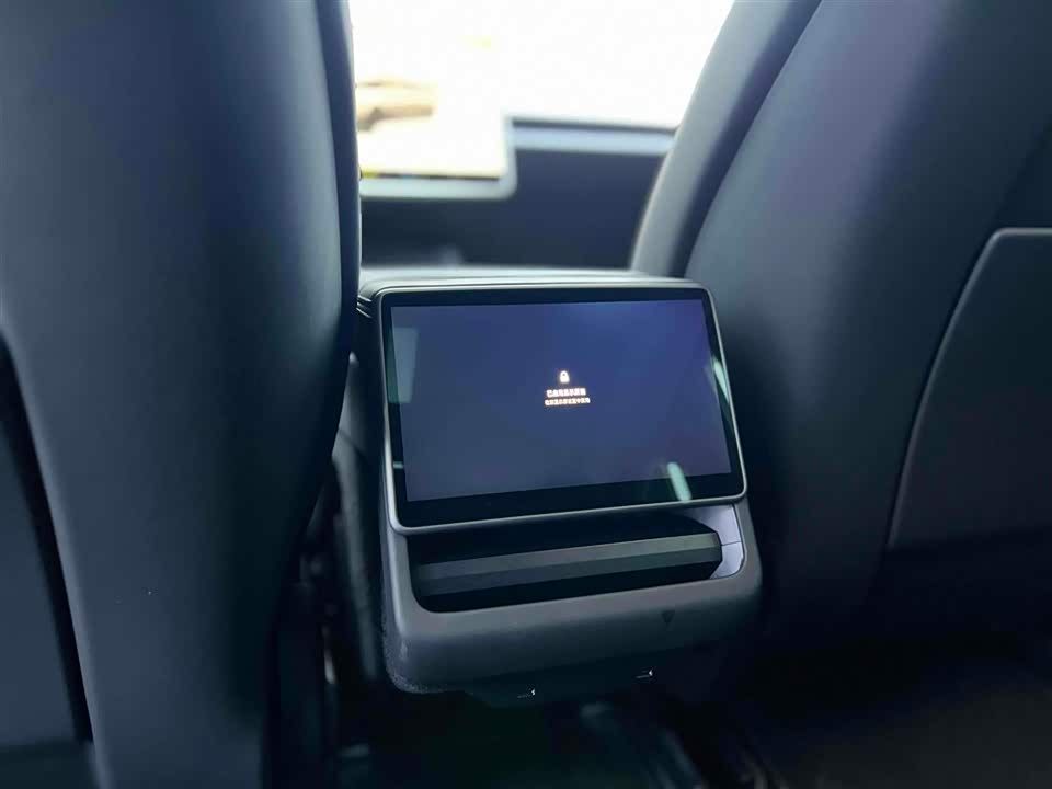 Tesla Model 3 Tesla Model 3