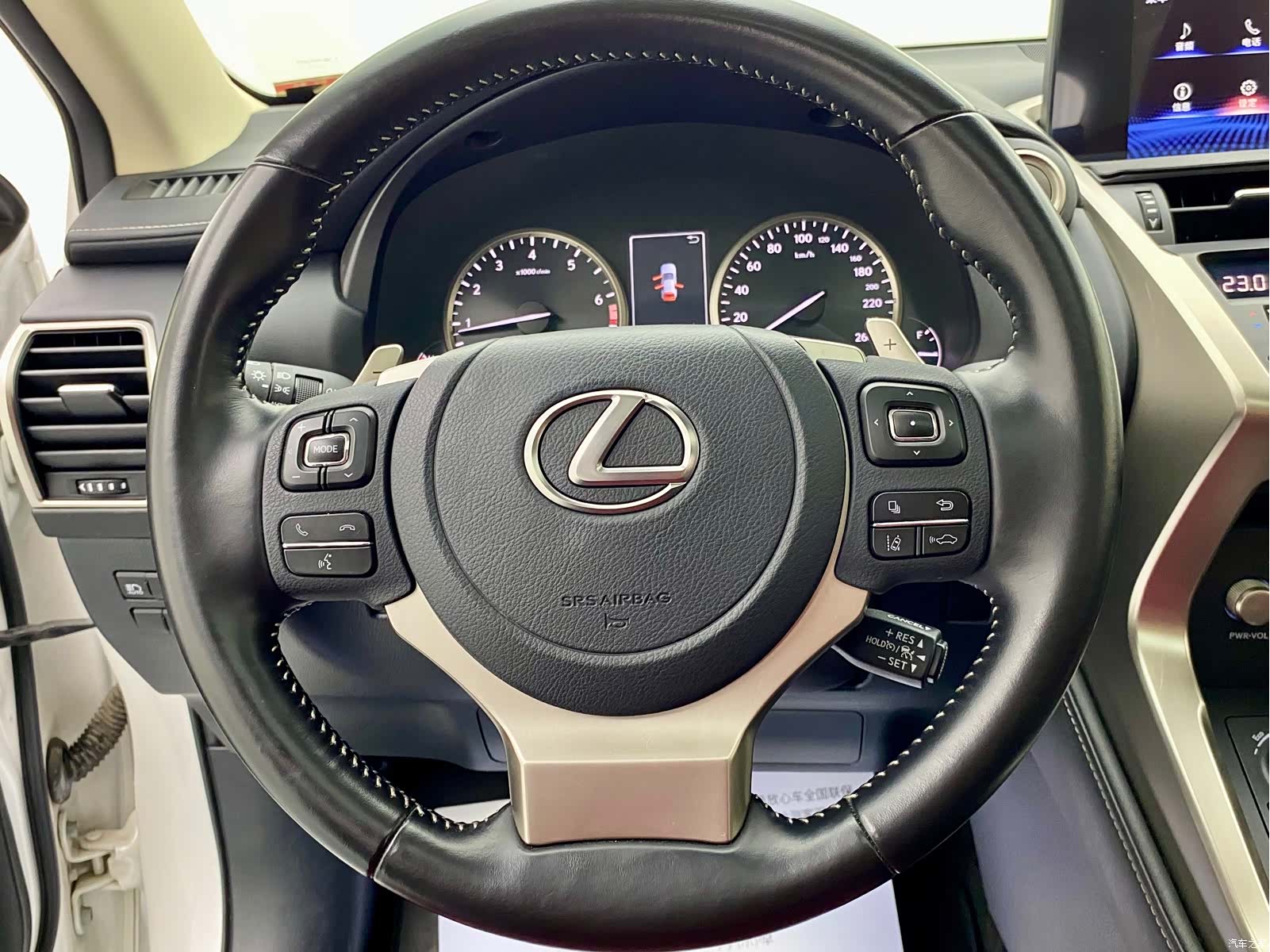 Lexus NX, 2021 26