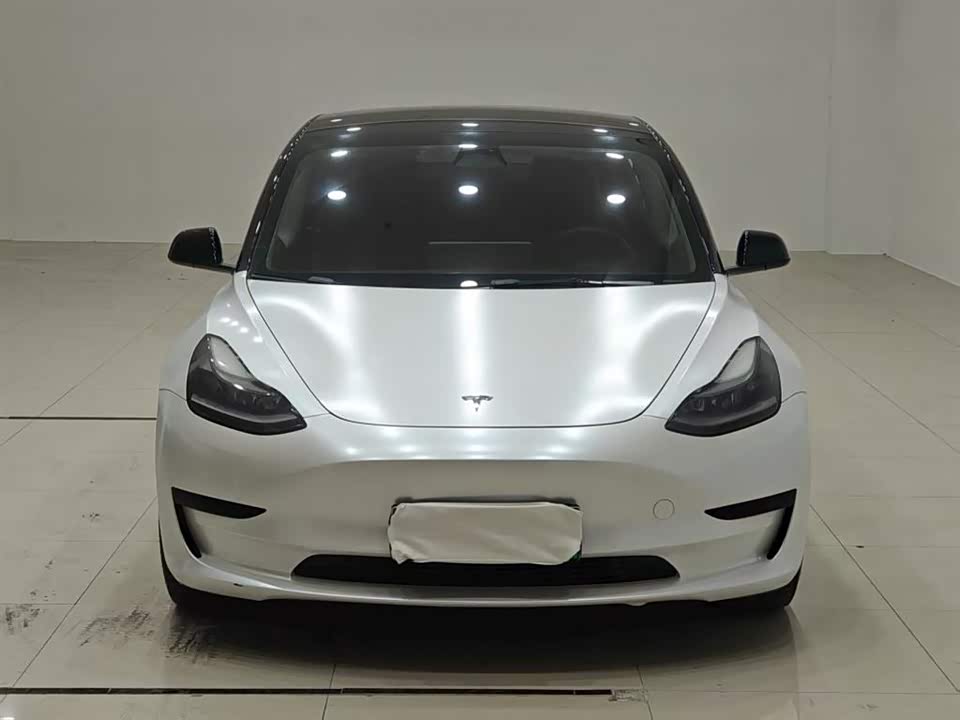 Tesla Model 3 Tesla Model 3