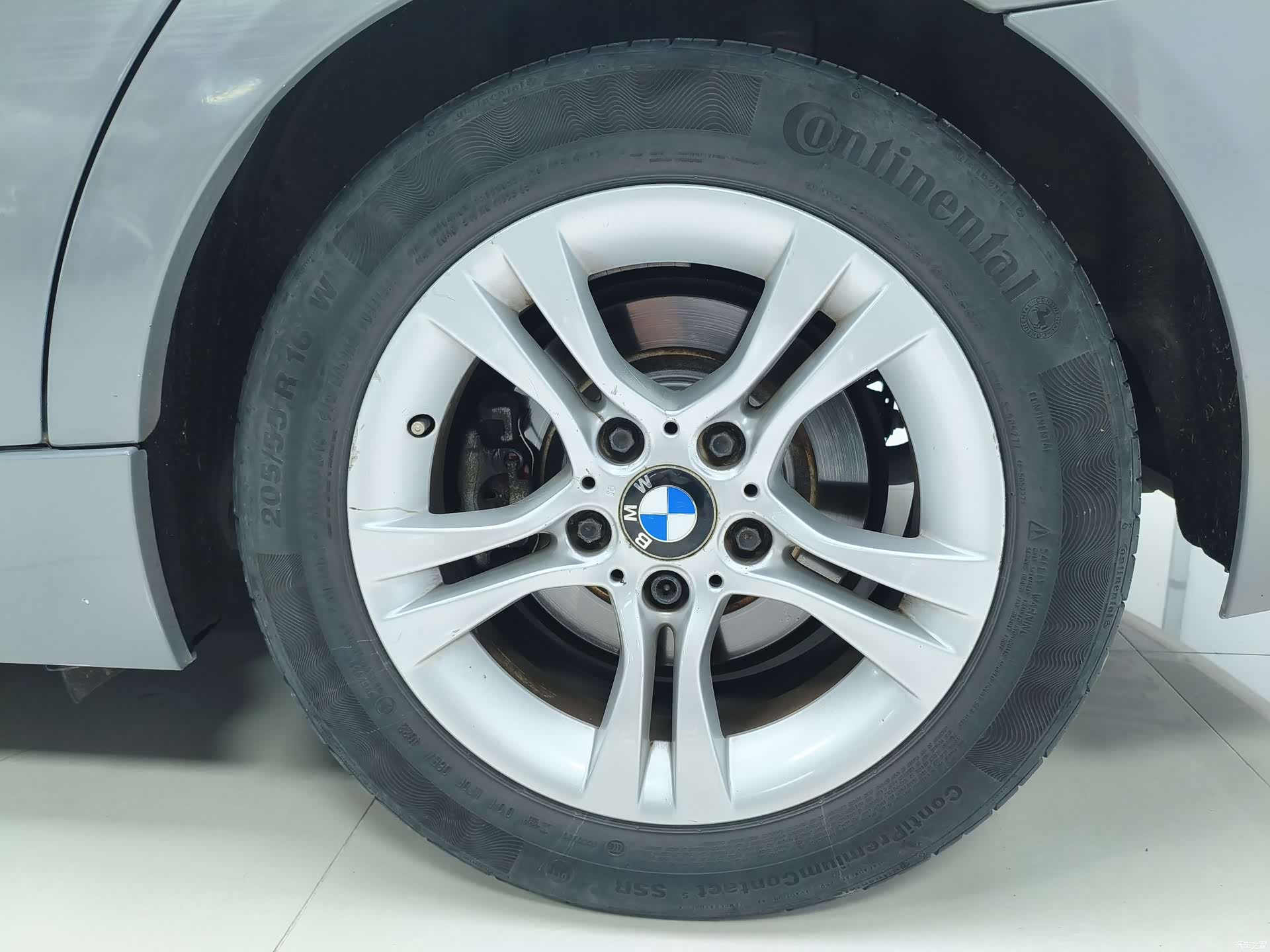 BMW 3 Series, 2009 12