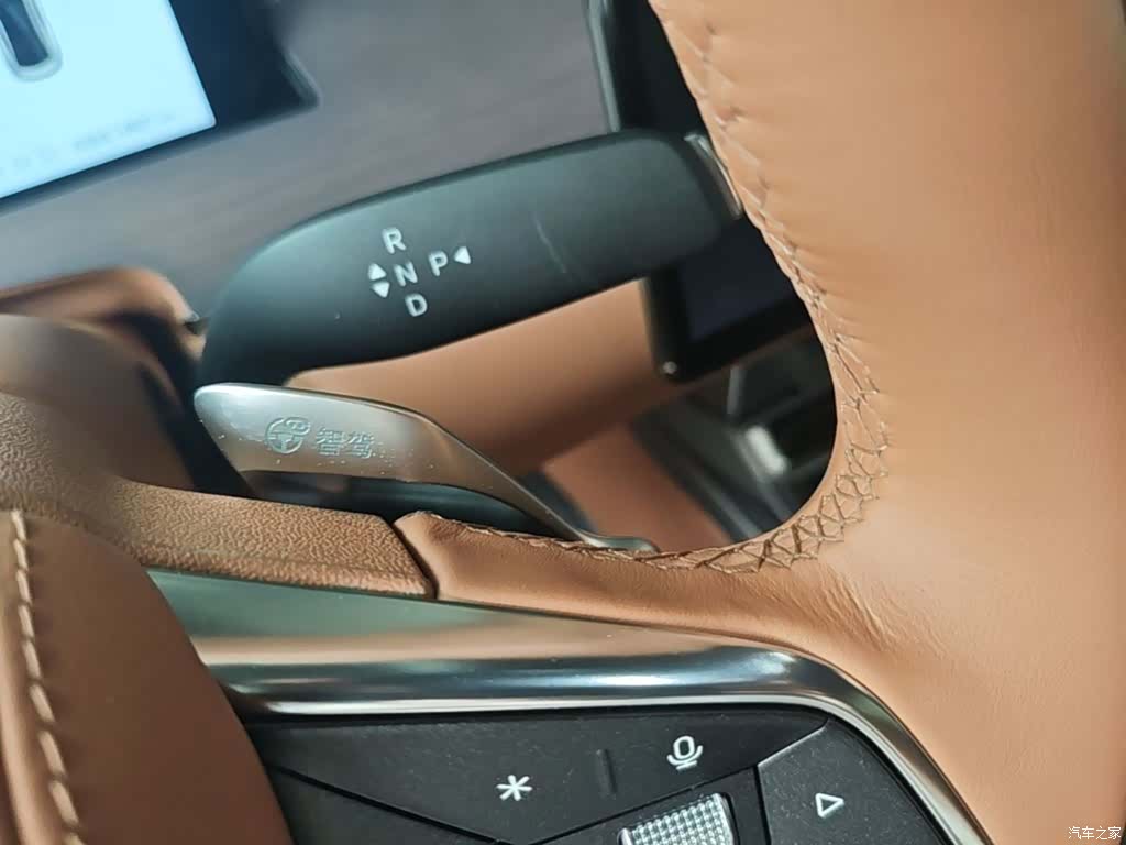 BYD Han, 2025 14