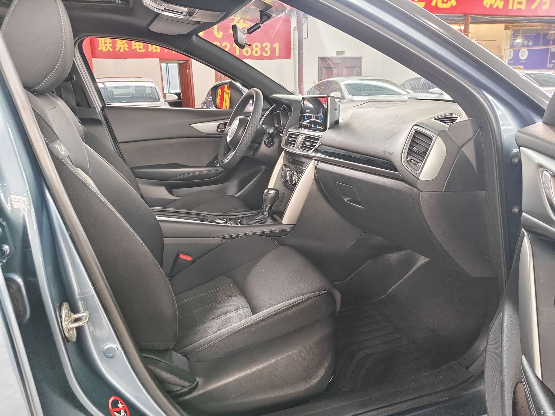 Mazda CX-4, 2019 7