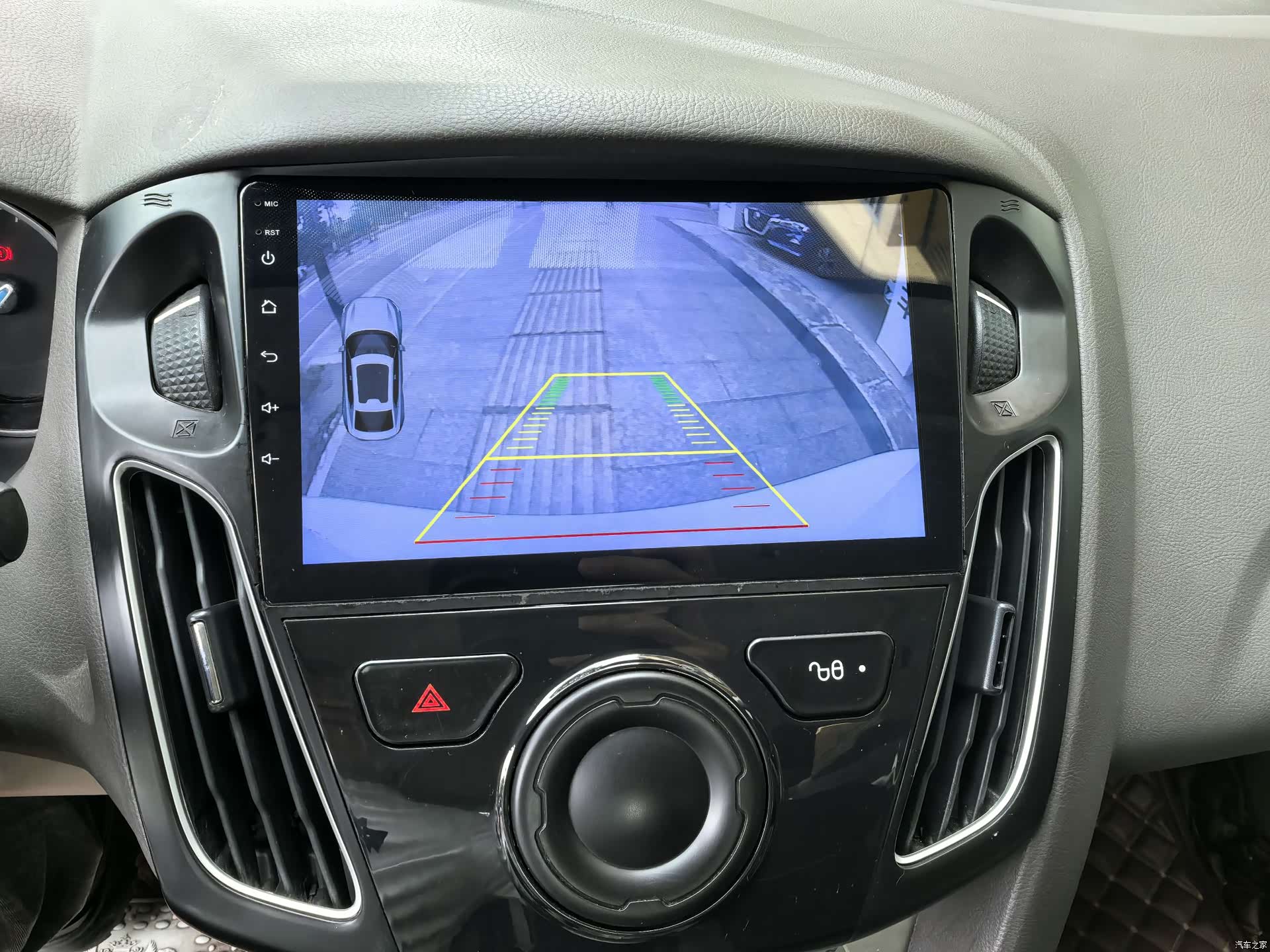 Ford Focus, 2014 13