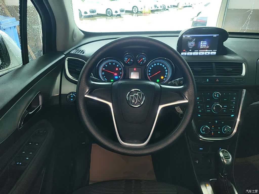 Buick Encore, 2016 11