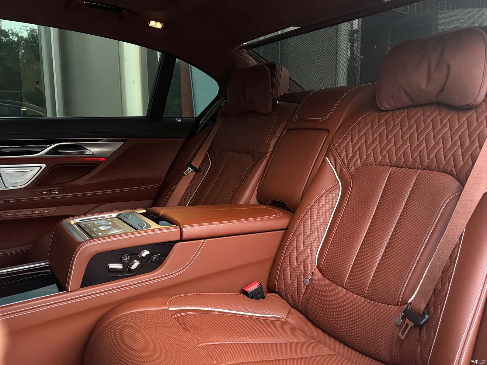 BMW 7 Series, 2018 21