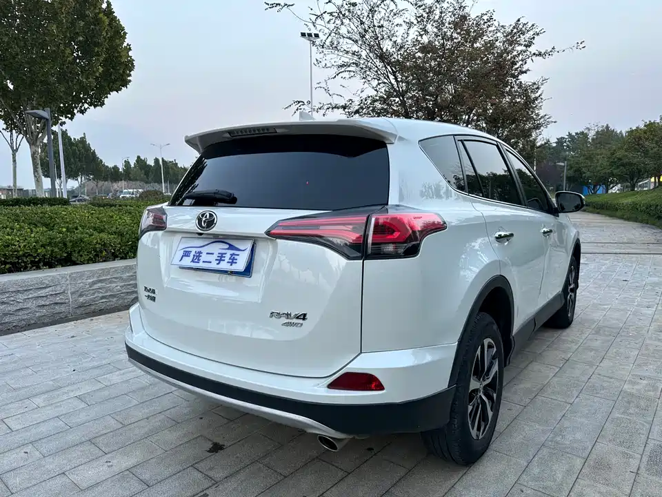 Toyota RAV4 Rongfang