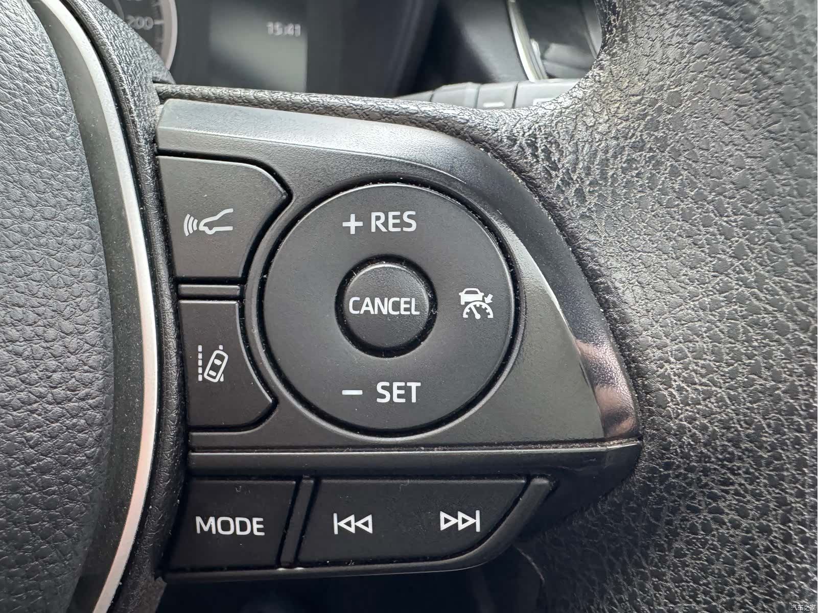 Toyota Frontlander, 2022 12