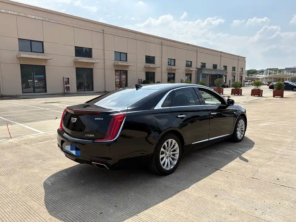 Cadillac XTS