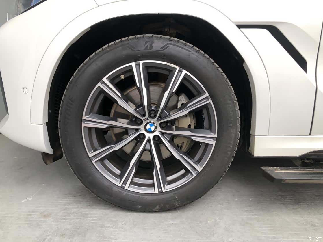 BMW X6, 2021 6