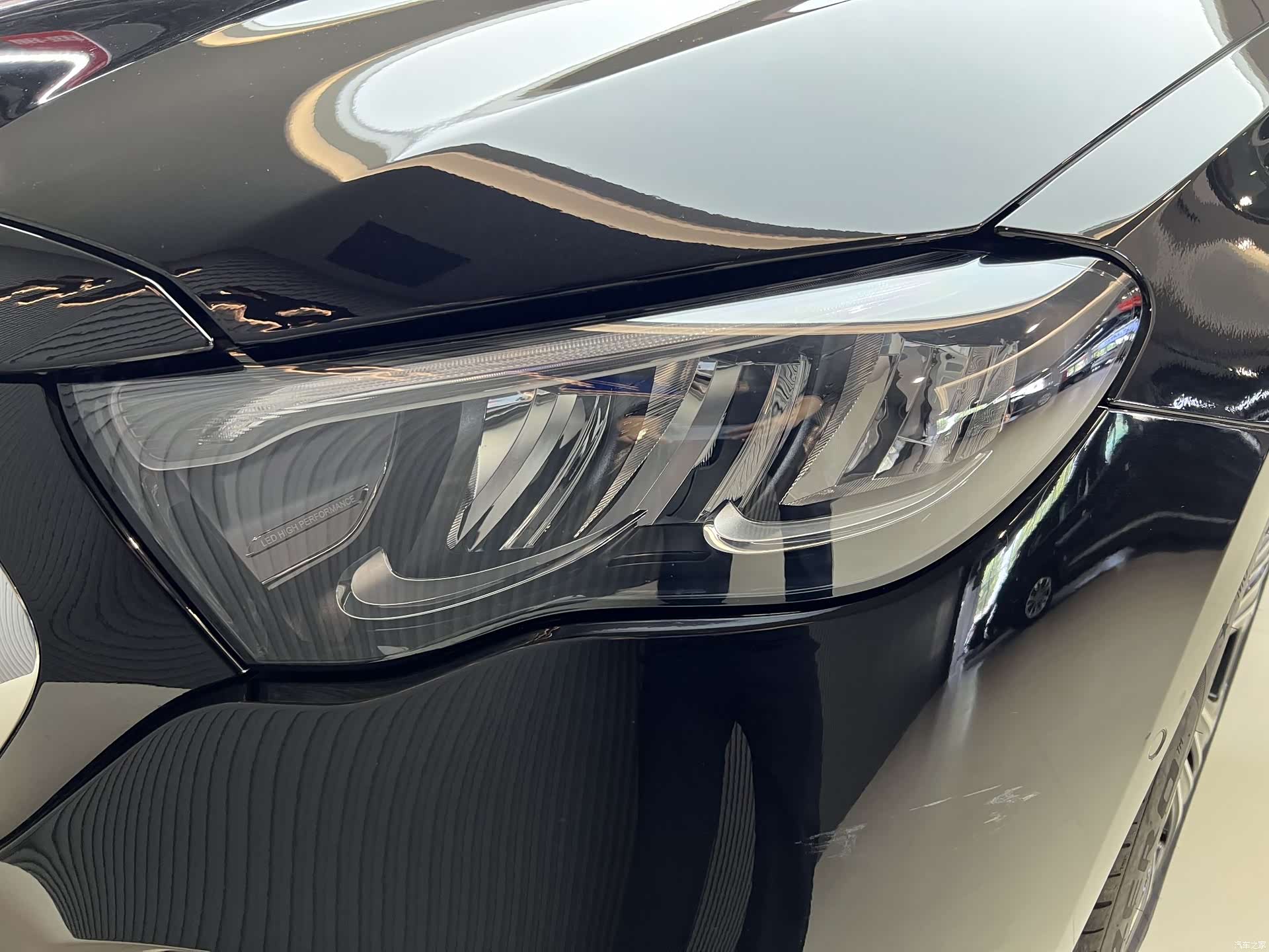Mercedes-Benz E-Class, 2025 16