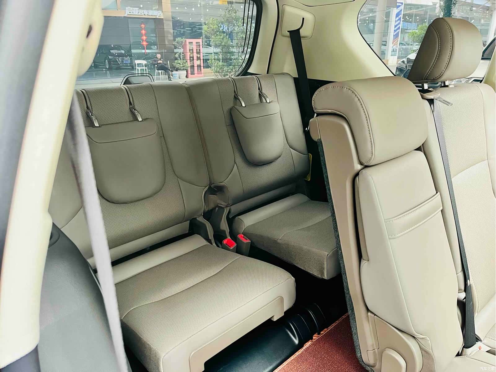 Lexus GX, 2023 9