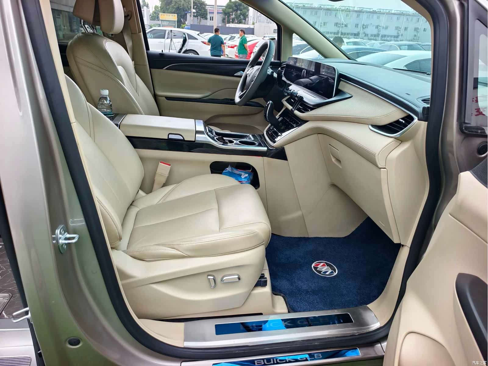Buick GL8, 2024 12