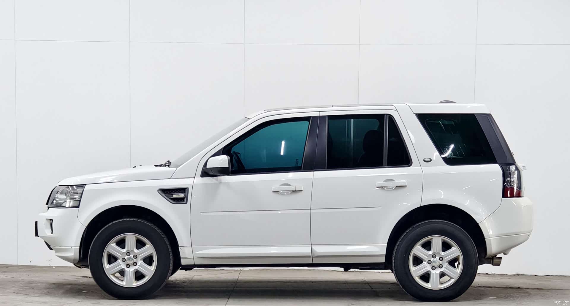 Land Rover Si4, 2014 7