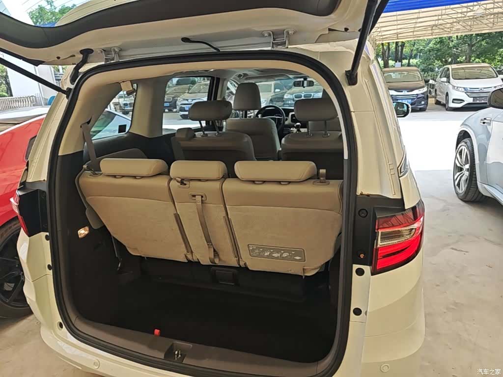 Honda Odyssey, 2017 15