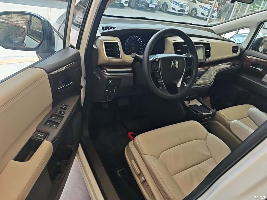 Honda Odyssey, 2017 12