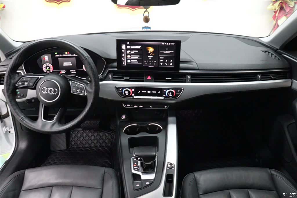Audi A4, 2022 11