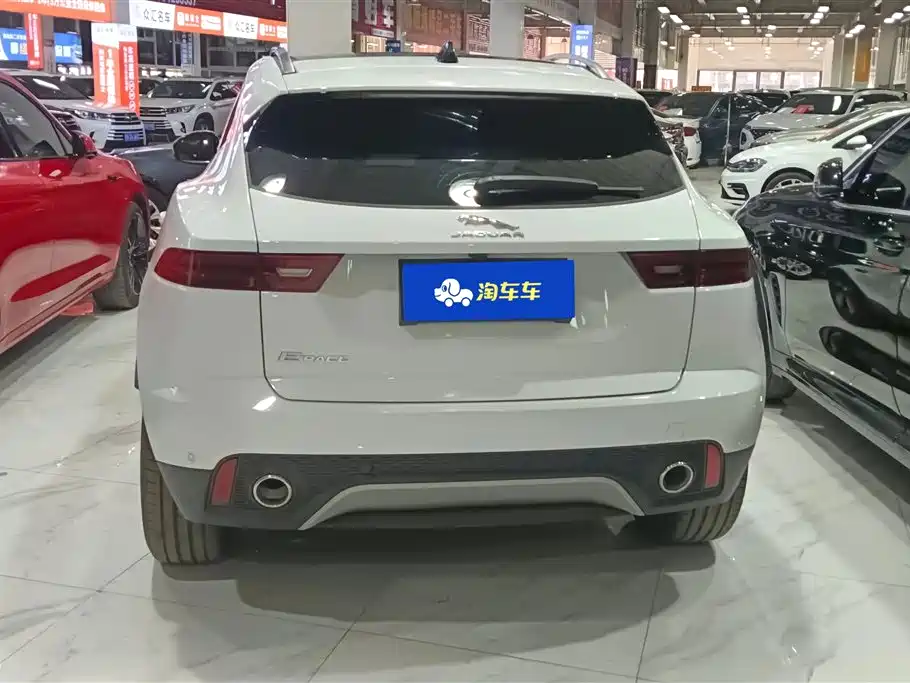 Jaguar E-PACE