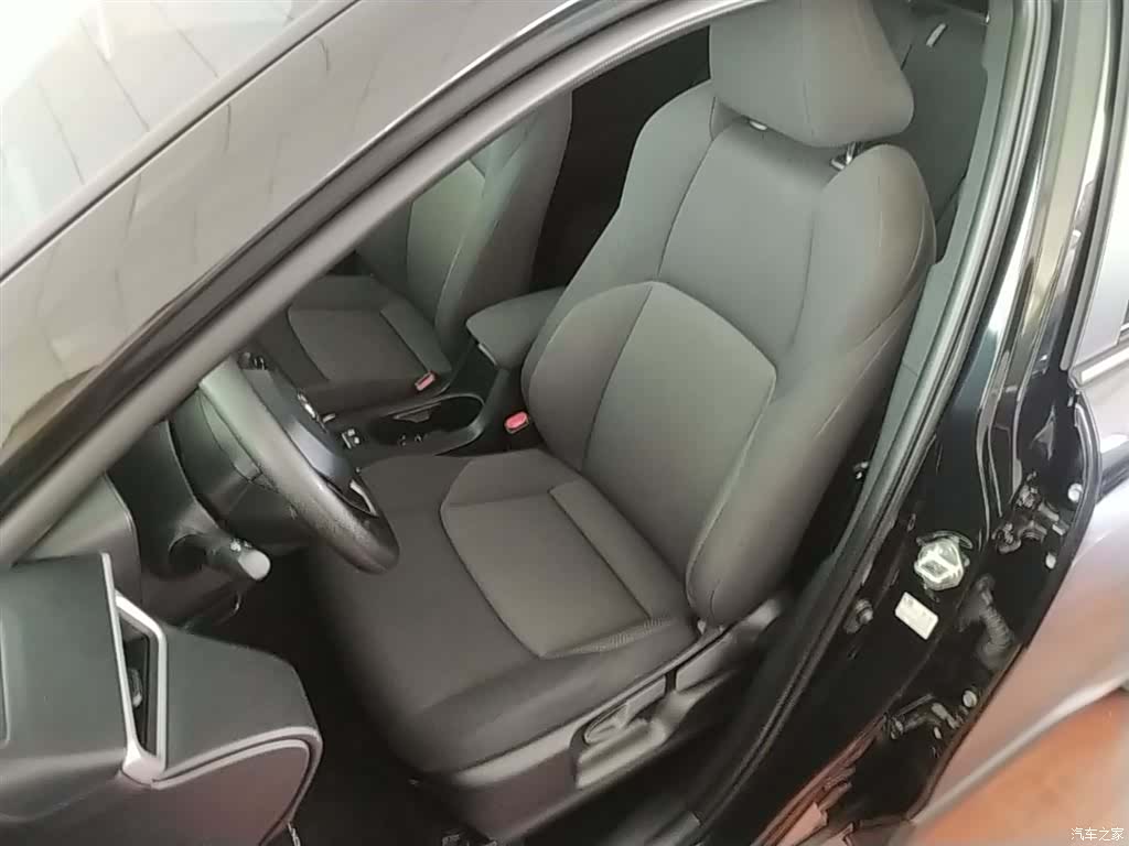 Toyota Frontlander, 2024 15