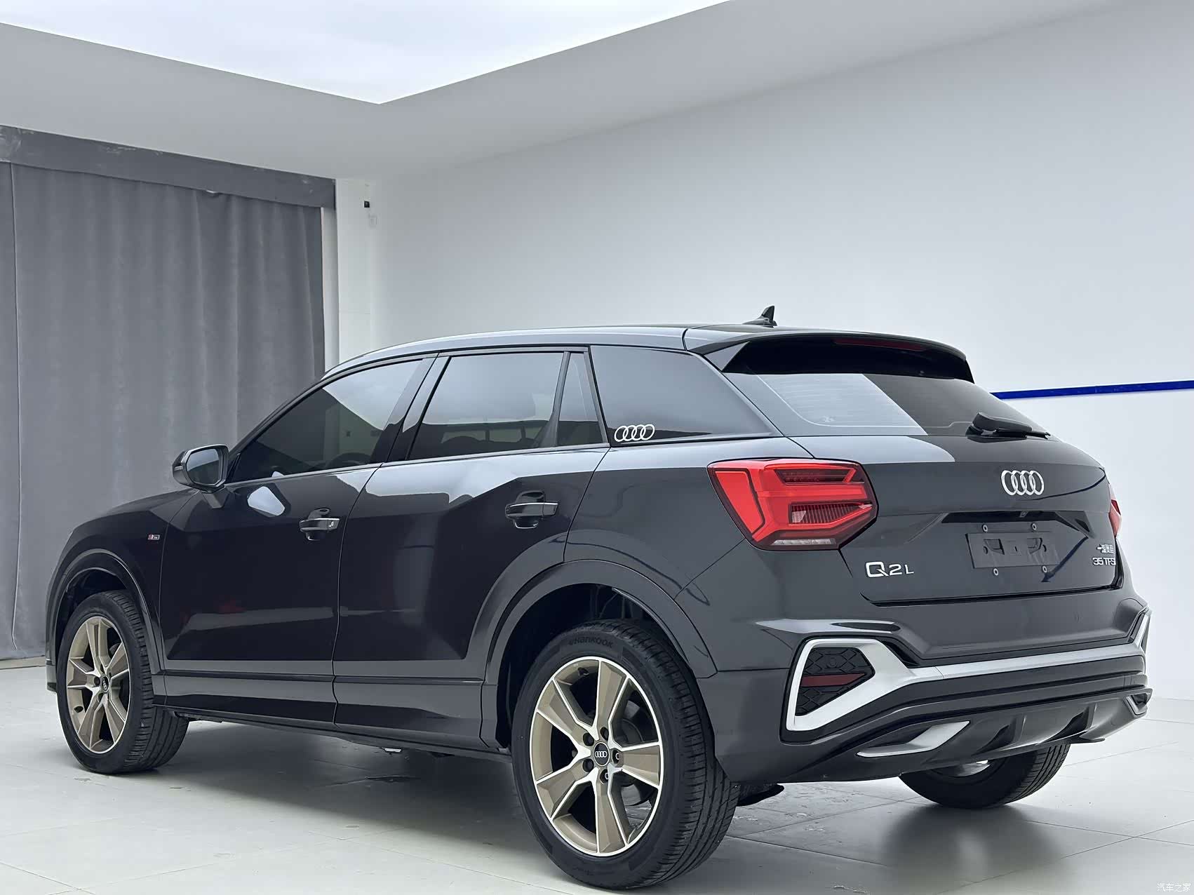 Audi Q2L, 2022 4